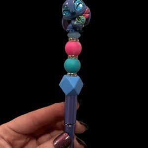 Stitch and scrump Doorable pen